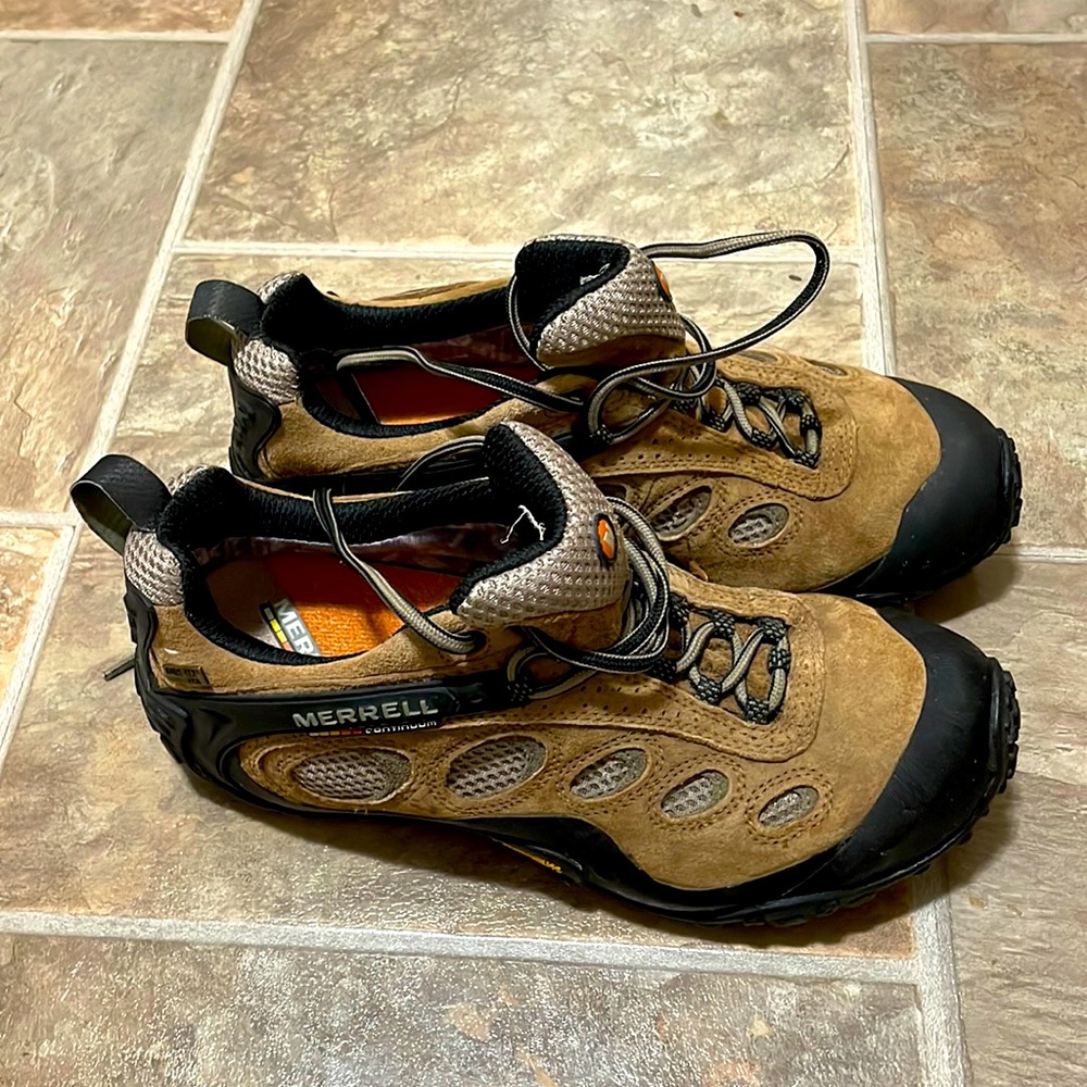 Merrell continuum vibram women’s, size 10
